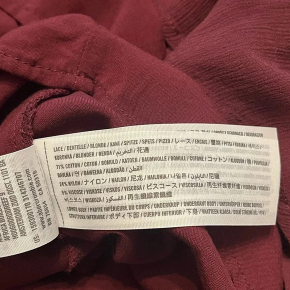 Abercrombie & Fitch Dress Keyhole Maroon‎ Lace S - Picture 12 of 12